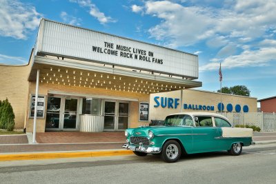 Surf Ballroom — photo 3 of 4