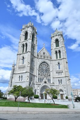 Cathedral Basilica of the Sacred Heart — photo 2 of 4