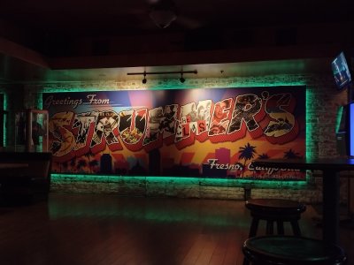 Strummer's — photo 4 of 4