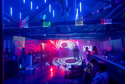 Zuna Nightclub — photo 1 of 4