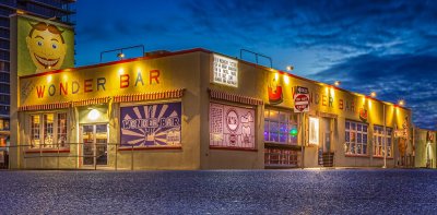 The Wonder Bar — photo 1 of 4