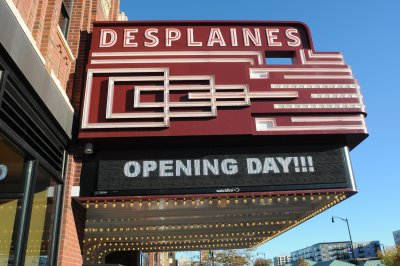 Des Plaines Theatre — photo 1 of 4