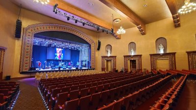 Des Plaines Theatre — photo 2 of 4