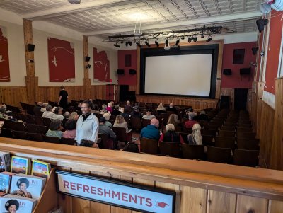 Colonial Theatre — photo 4 of 4