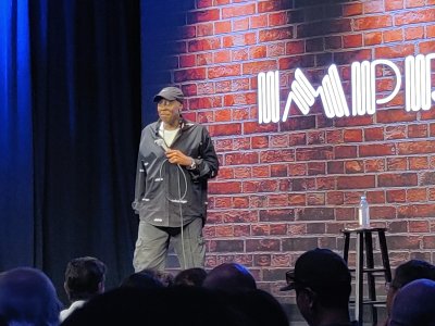 Improv Comedy Club — photo 4 of 4