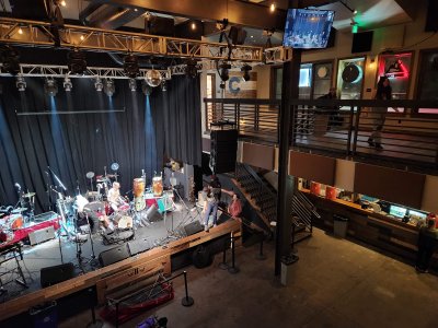 10 Mile Music Hall — photo 2 of 4