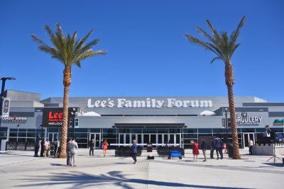 Lee's Family Forum — photo 2 of 4