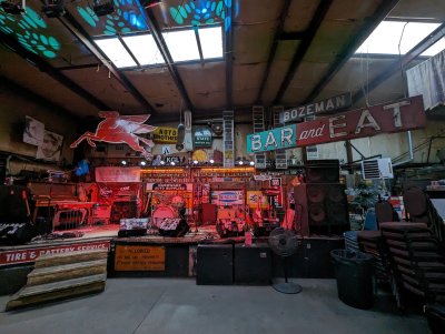 Filling Station — photo 2 of 4