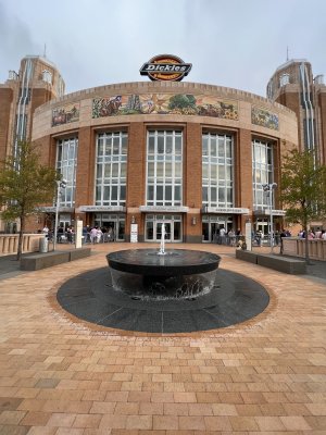Dickies Arena — photo 2 of 4