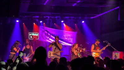 Grizzly Fuzz — photo 4 of 4