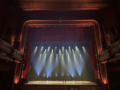 Le National — photo 1 of 4
