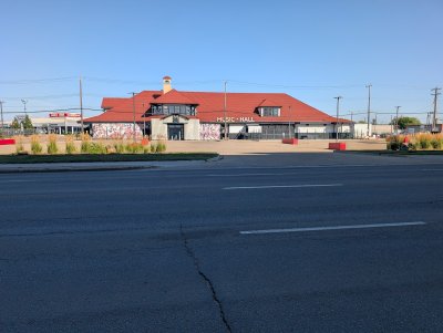 Midway — photo 4 of 4