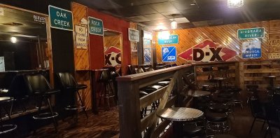 Joe's Honky Tonk — photo 1 of 4