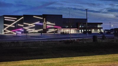 Silent Ice Center — photo 1 of 4