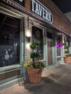 New Brookland Tavern — photo 2 of 4