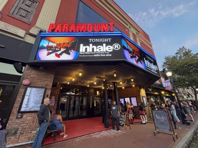 Paramount Theatre — photo 3 of 4