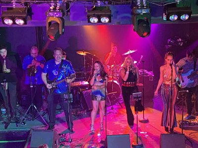 Jazzbones Nightclub And Restaurant