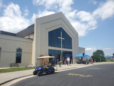 Parkway Church On The Mountain — photo 2 of 4
