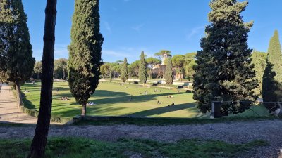 Piazza Di Siena — photo 2 of 4