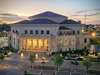 The Payne & Mencias Palladium At Allied Solutions Center For The Performing Arts — photo 2 of 4