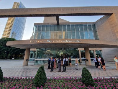 Meyerson Symphony Center — photo 3 of 4