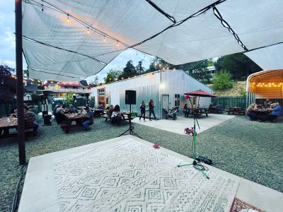 The Grove House — photo 3 of 4
