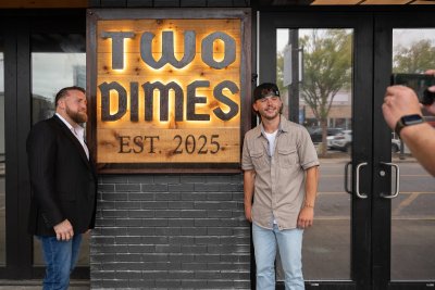 Two Dimes