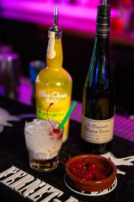 International Bar SLC — photo 2 of 4