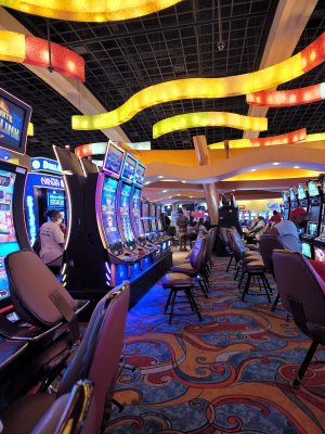 Showplace Theatre At Riverwind Casino — photo 3 of 4
