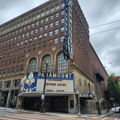 Paramount Theatre — photo 2 of 4