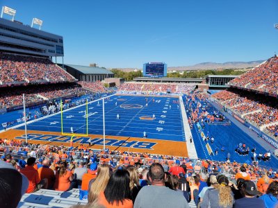 Albertsons Stadium — photo 2 of 4