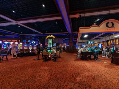 Q Showroom at Q Casino and Hotel