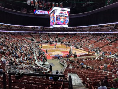 Honda Center — photo 4 of 4