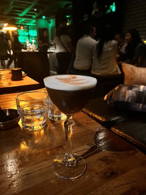 Green Room — photo 3 of 4
