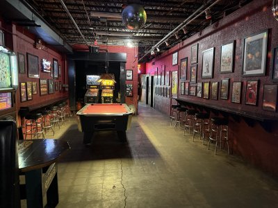 Gabe's — photo 1 of 4
