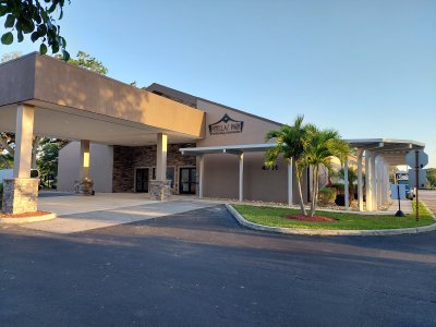 Pinellas Park Performing Arts Center — photo 4 of 4