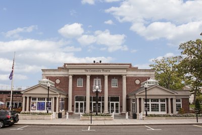 Mayo Performing Arts Center — photo 3 of 4