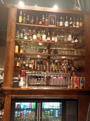 Reverb Lounge — photo 3 of 4