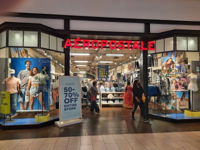 Cerritos Center — photo 2 of 4