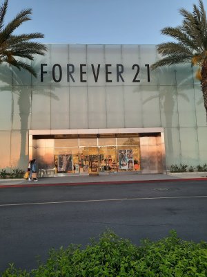 Cerritos Center — photo 3 of 4