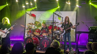 The Collective Encore — photo 3 of 4