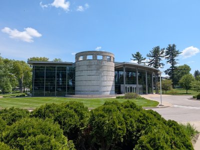 Hatfield Hall — photo 3 of 4