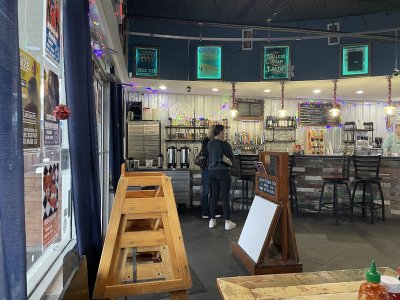 Cafe 11 — photo 4 of 4