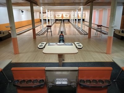 Falcon Bowl — photo 2 of 4