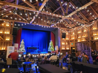 Vinegar Hill Music Theatre — photo 2 of 4