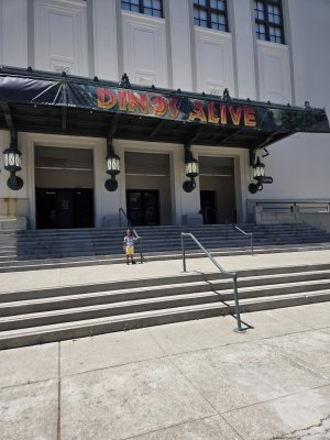 Calvin Simmons Theatre at Henry J. Kaiser Center for the Arts — photo 3 of 4