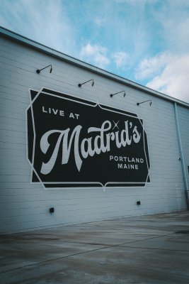 Live At Madrid's — photo 2 of 4
