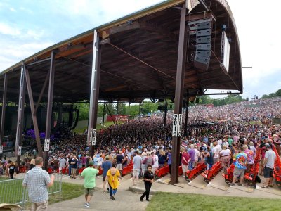 Alpine Valley Music Theatre — photo 2 of 4