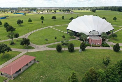 Apopka Amphitheater — photo 1 of 4