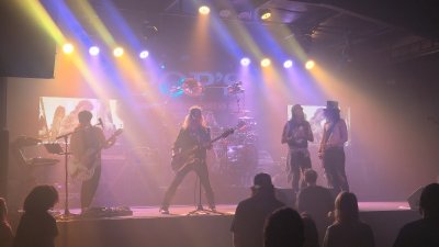 Pop's Nightclub and Concert Venue — photo 2 of 4